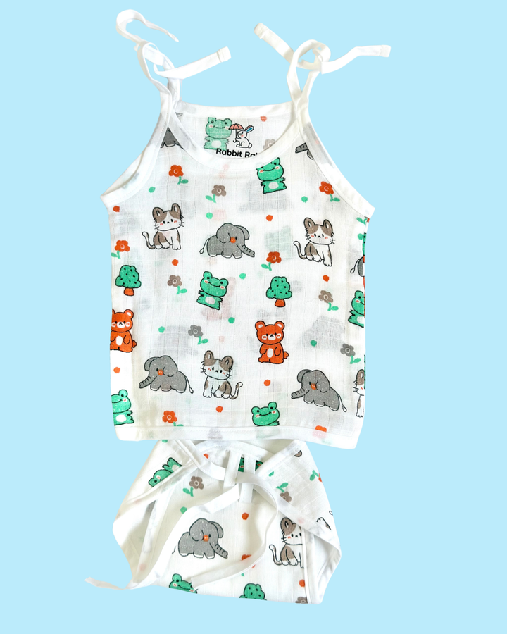 100% Muslin Cotton Knot Jabla & Nappy Set - Little Forest